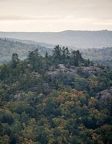 220px-Huron_Mountains_Summit.webp