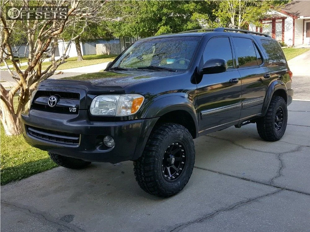 229480-1-2007-sequoia-toyota-leveling-kit-xd-addict-black-aggressive-1-outside-fender.webp