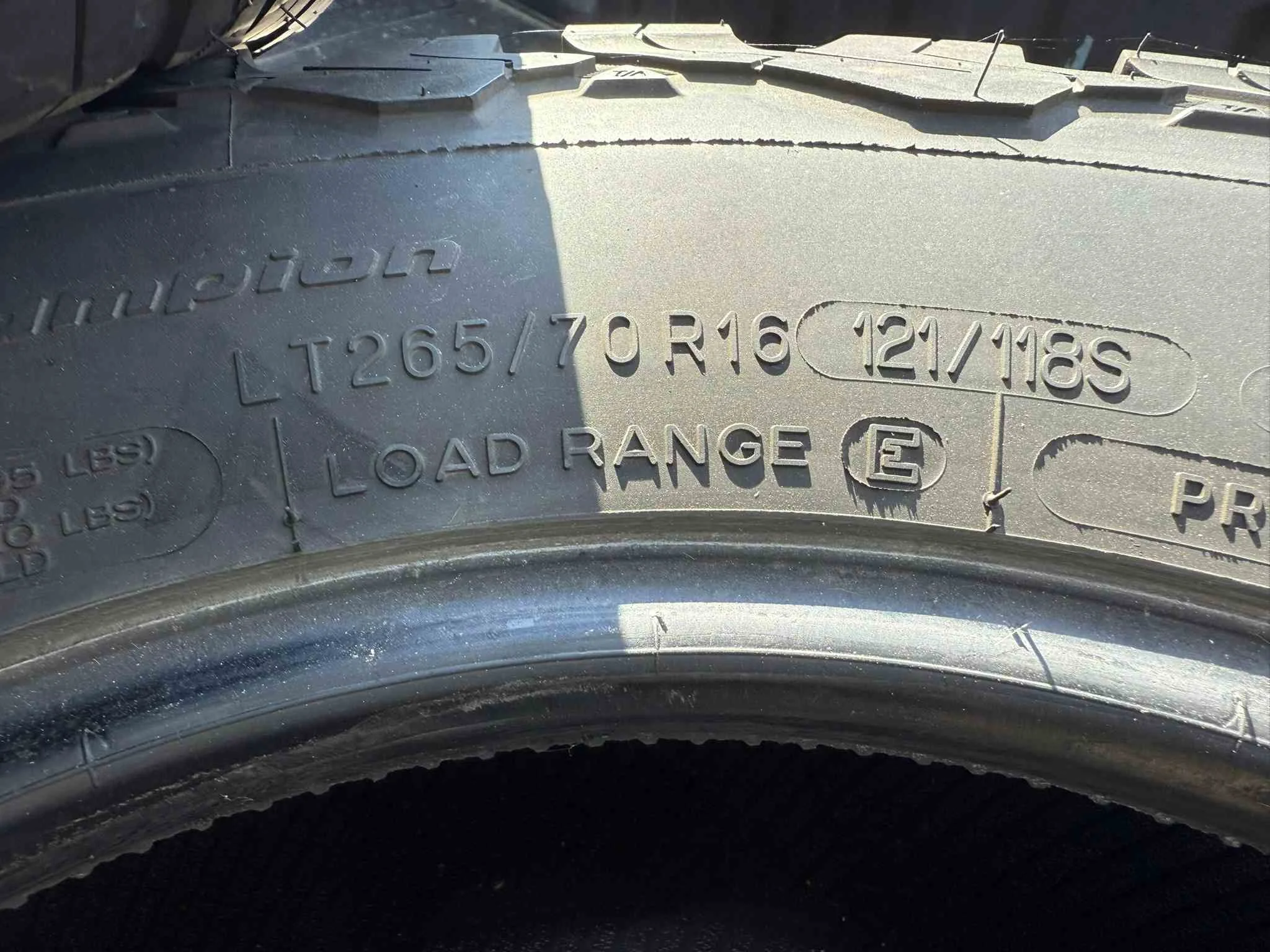 26570R16 BFG K02s.webp