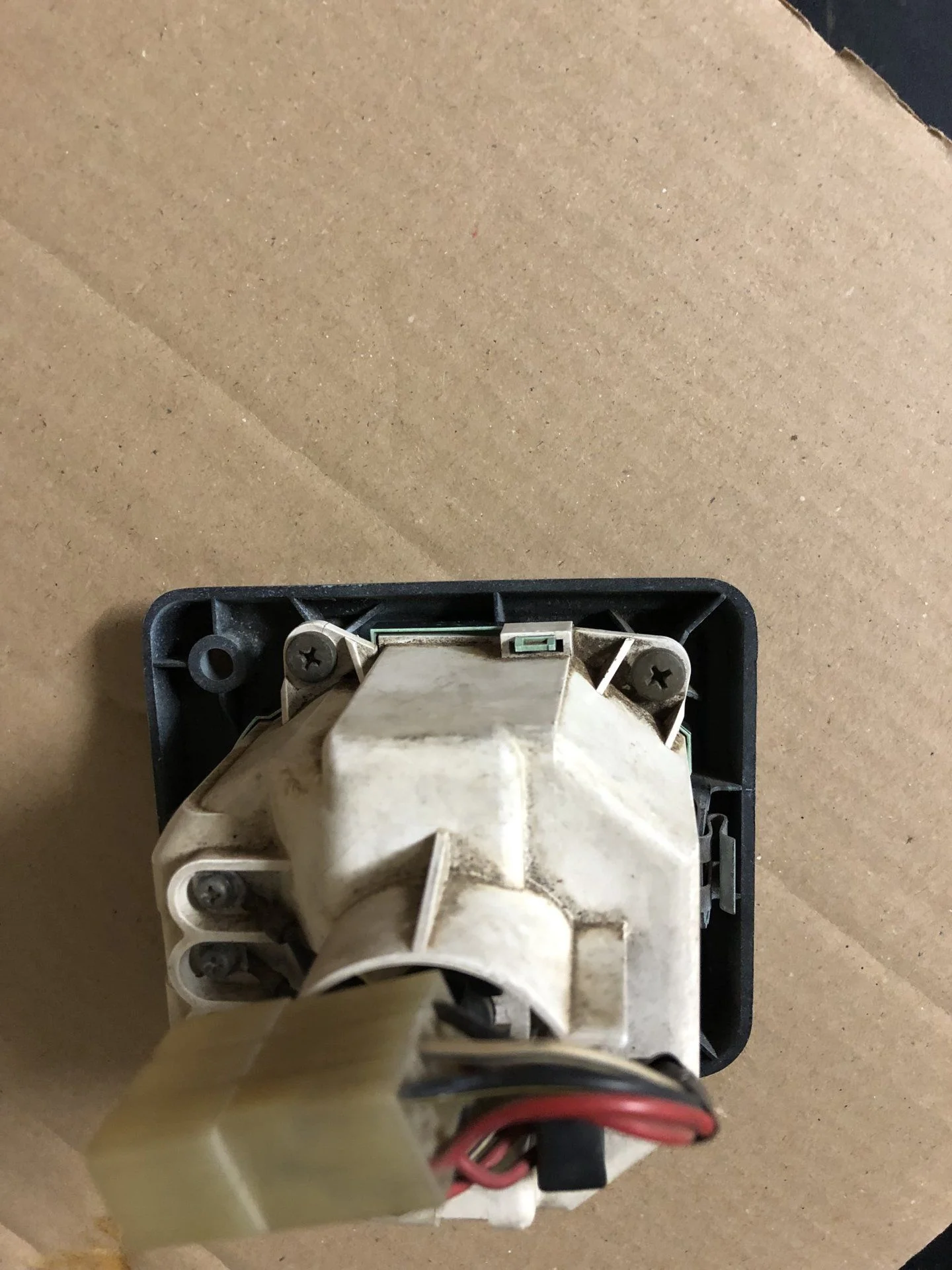 2C2BF1AA-77AE-4706-AC05-F8895B8D9E83.webp