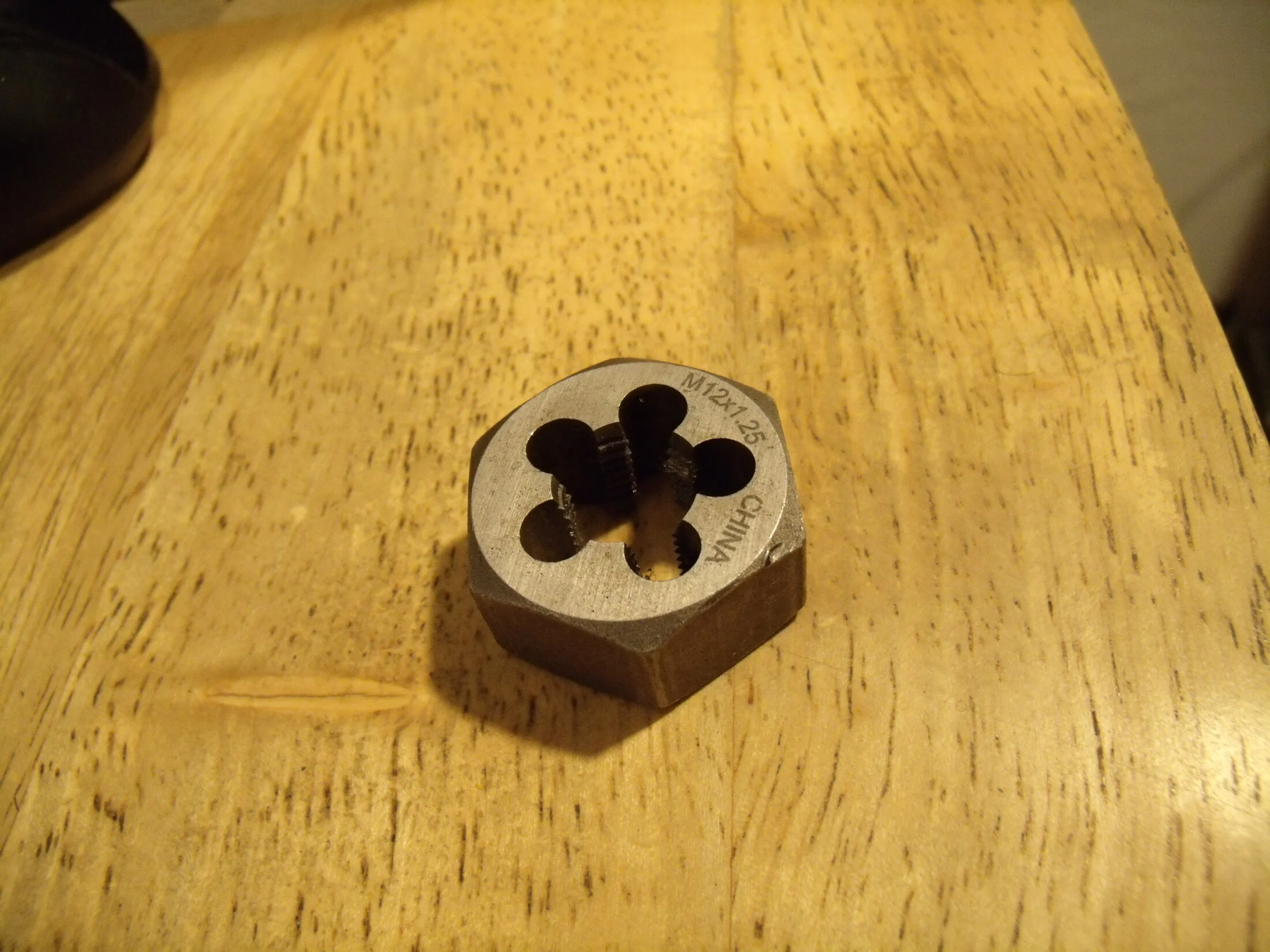 2F Head Stud Die.JPG