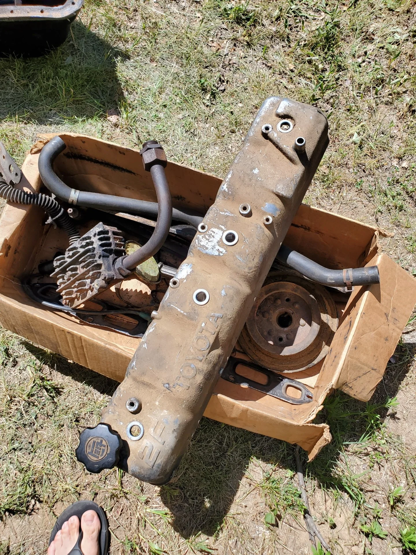 2F valve cover.webp