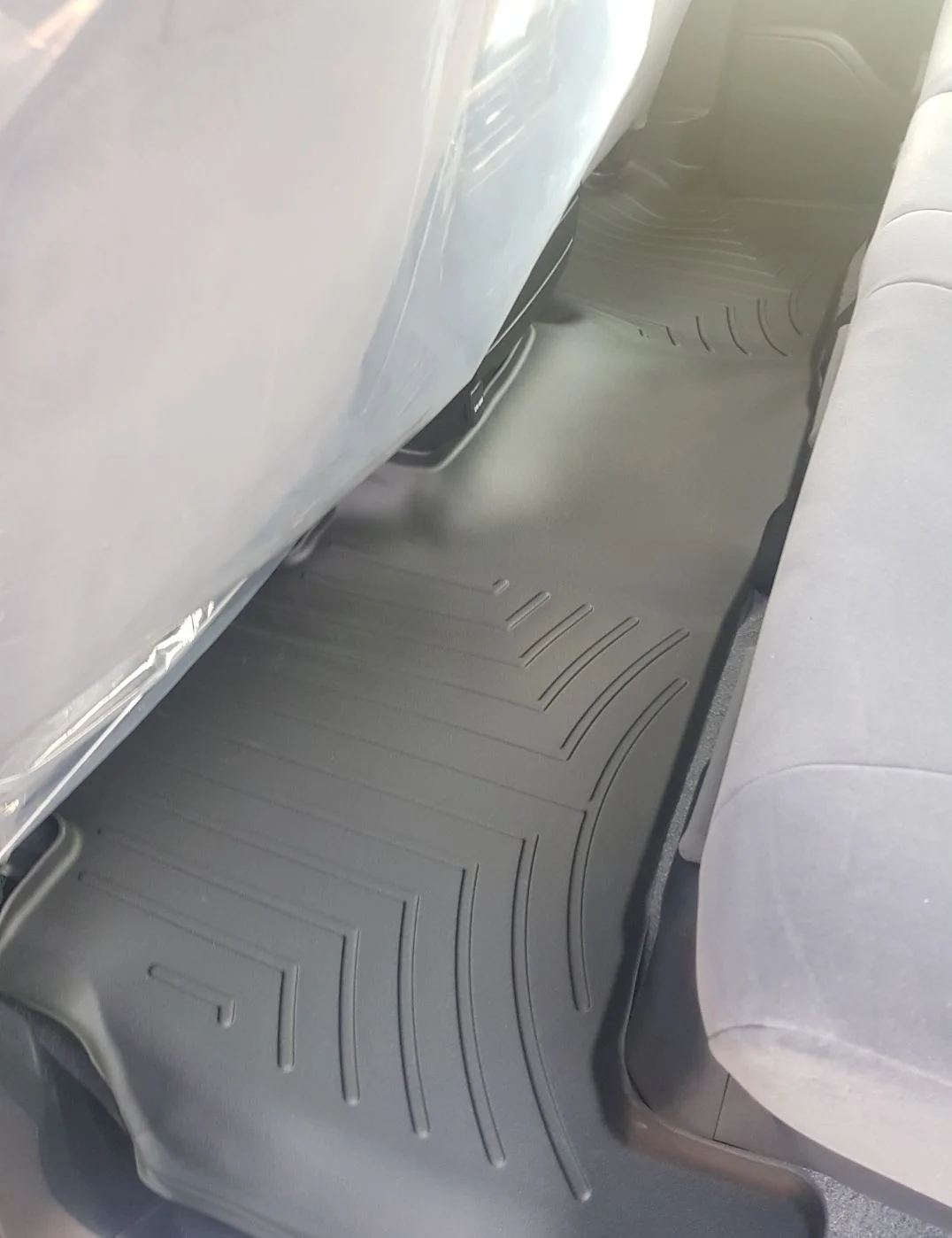 2ndrow.jpg