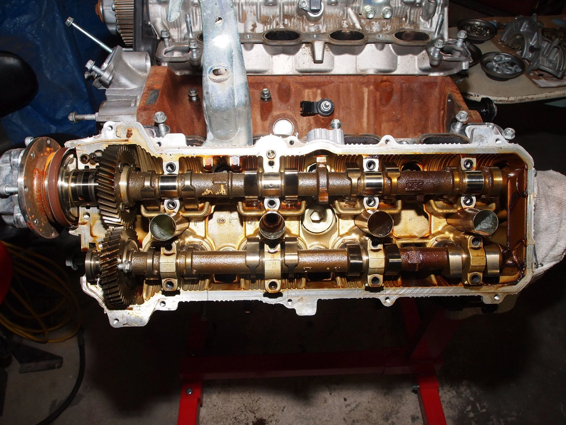 2UZ 4Runner 057.webp