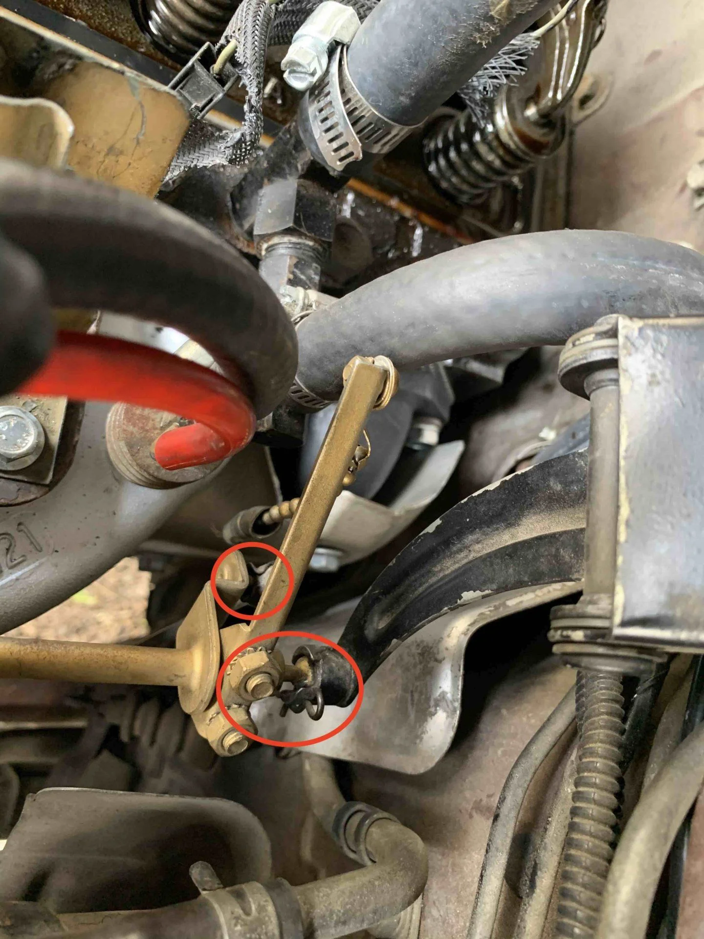 3 - Carburator Linkage.webp