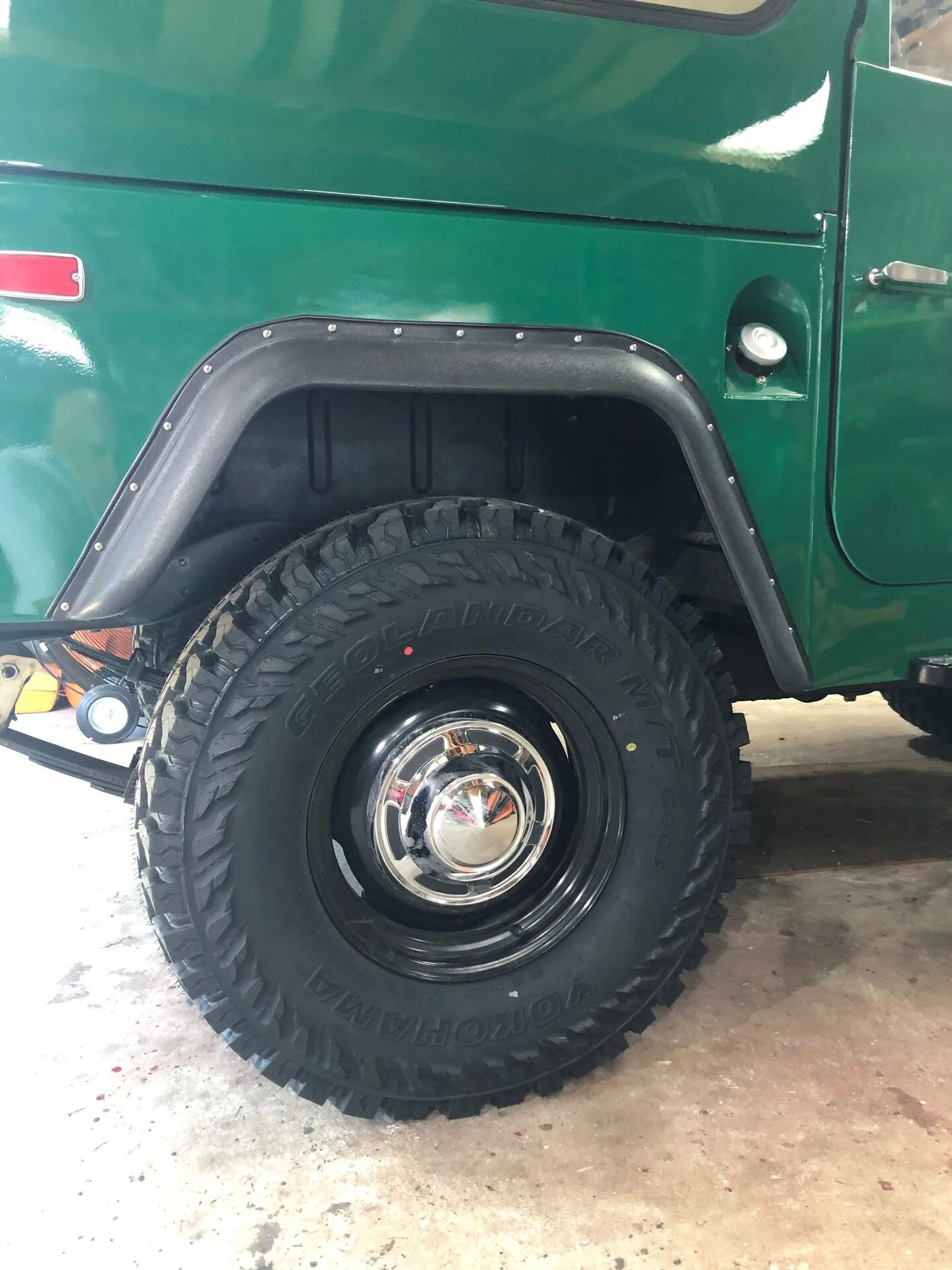 306.09.2023.New Tires.14.webp
