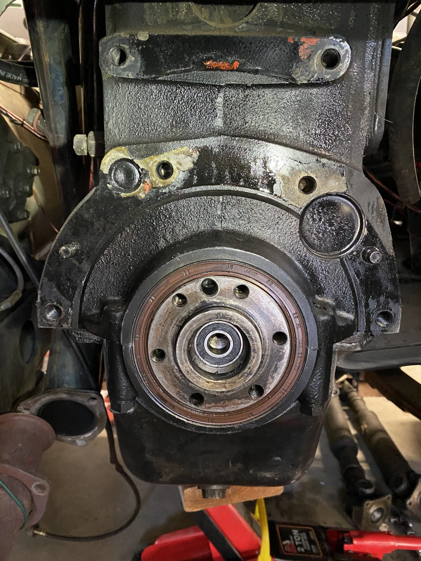 FJ40 Rear main seal leak IH8MUD Forum