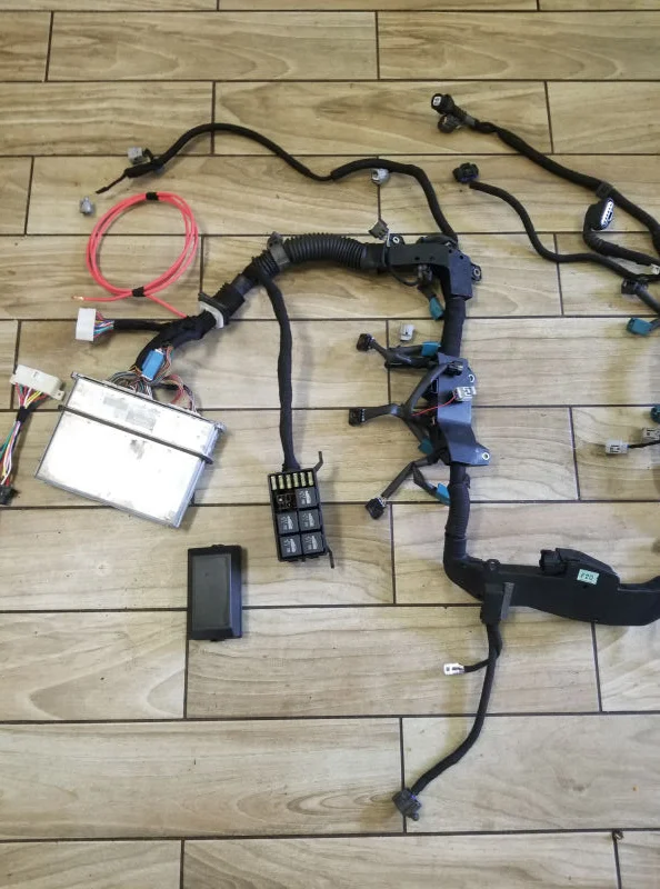 3UZ V8 Wiring.webp