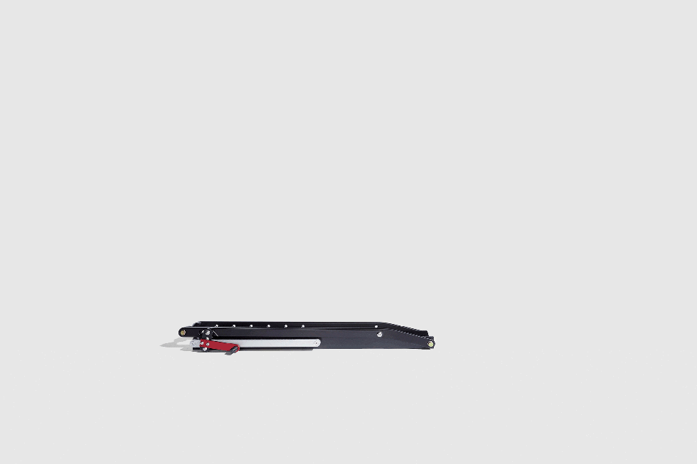 4-Right-Facing-open-close-van-tray.gif