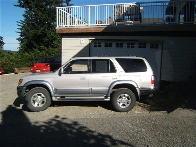 4 runner 002.webp