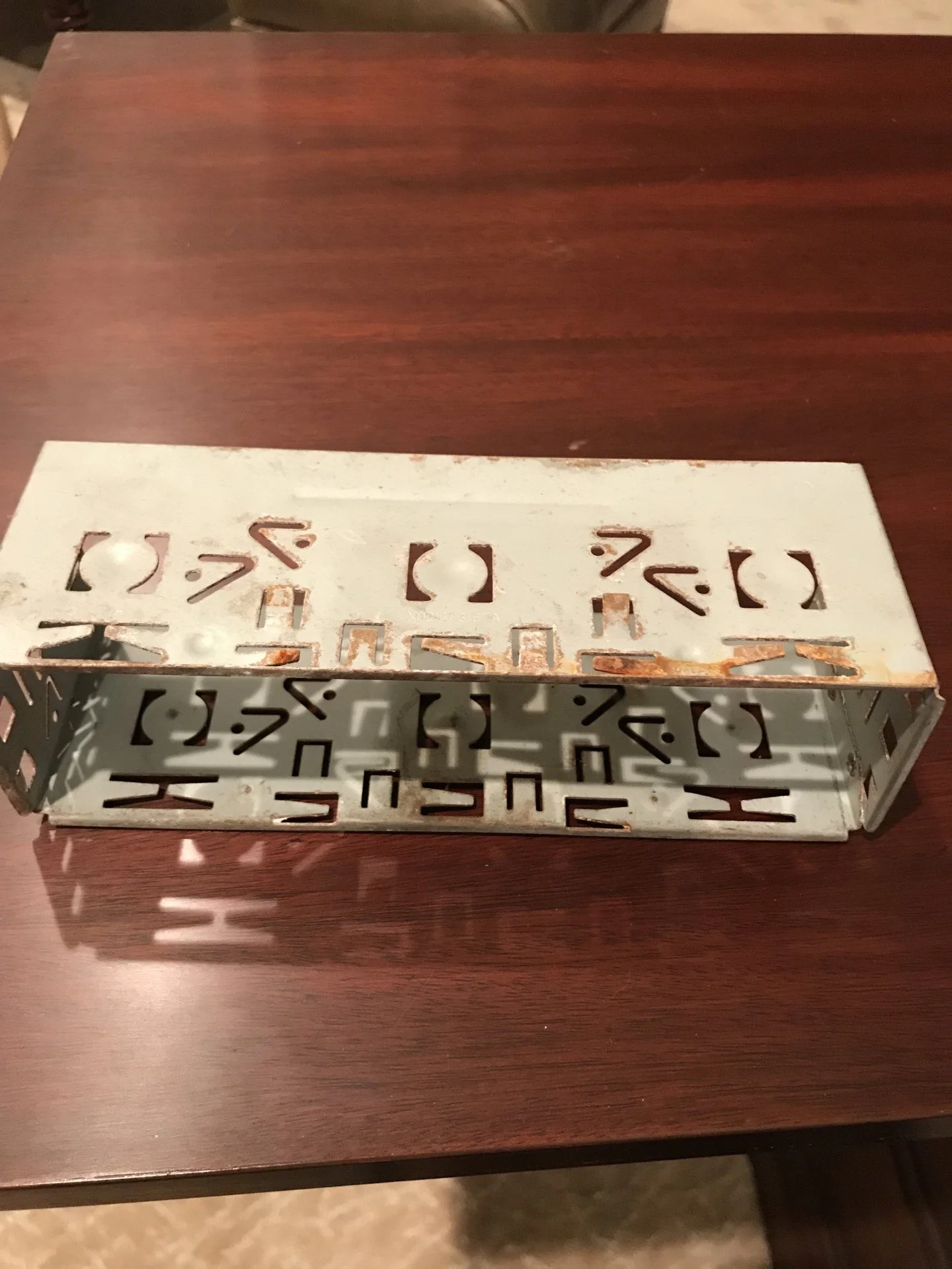 40 Series Radio Bracket 1.webp