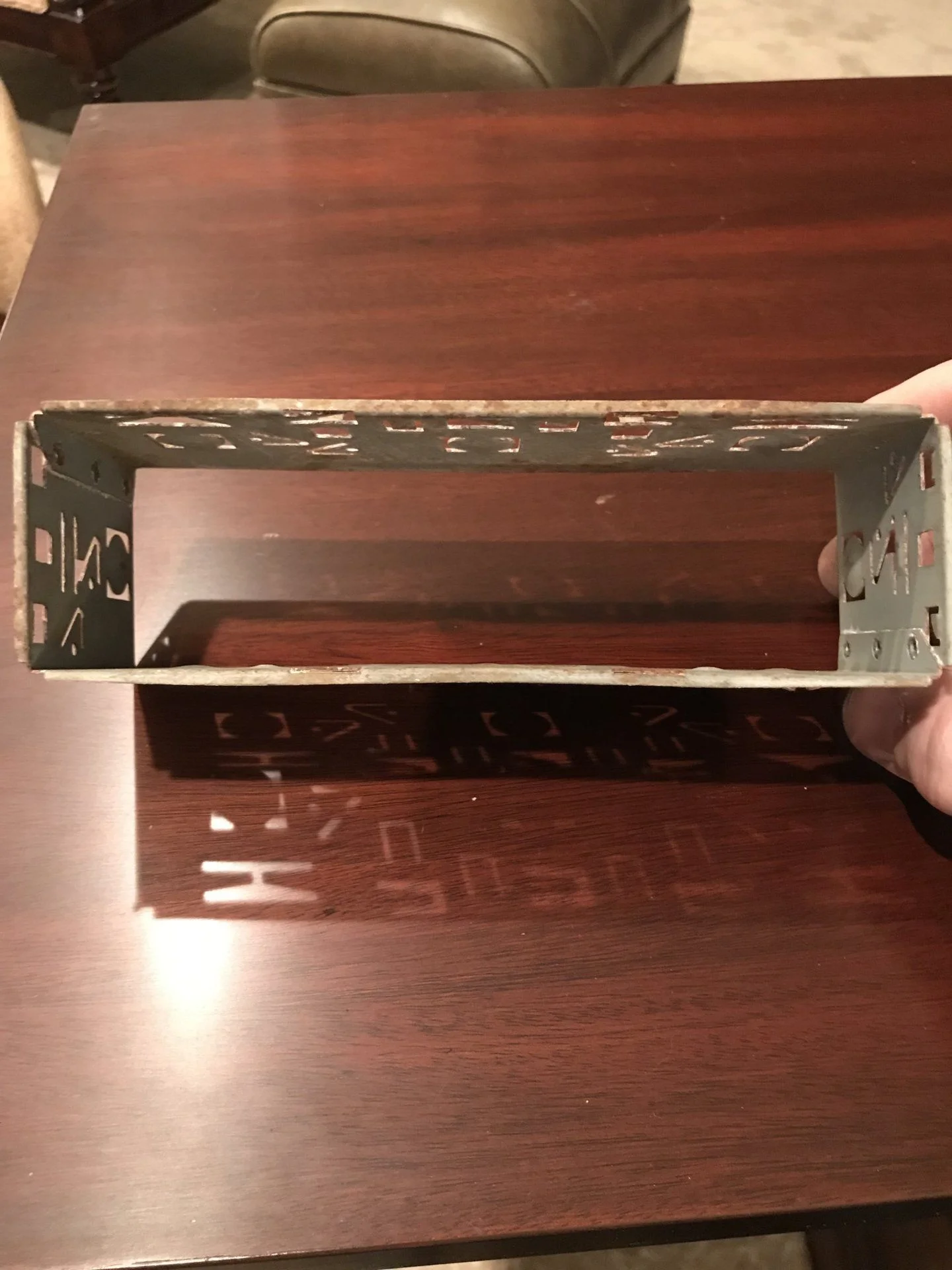 40 Series Radio Bracket 2.webp