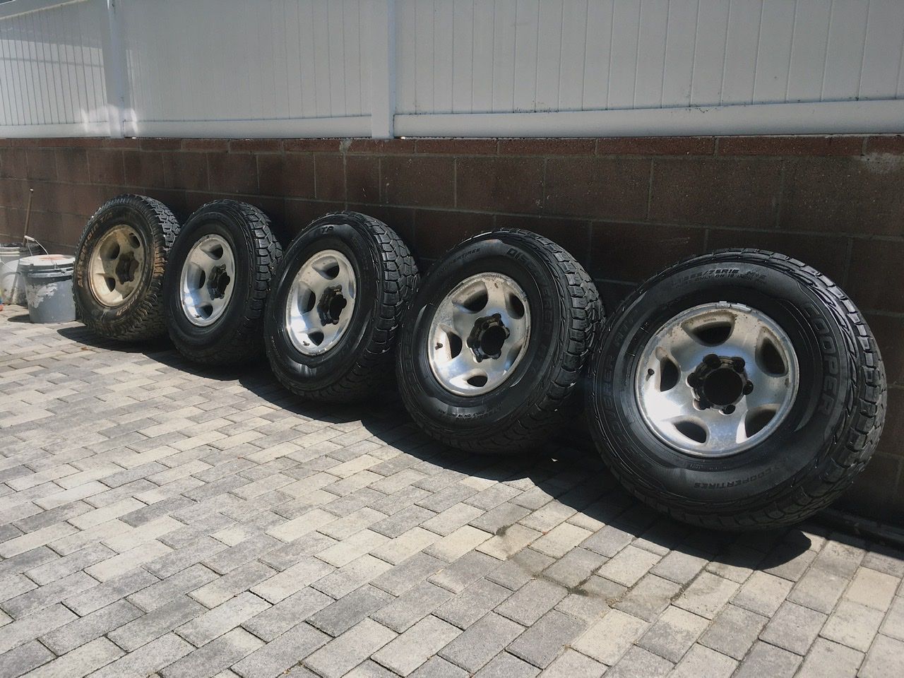 Sold So Cal 5x Oem 80 Series Alloys 16x8 Cooper Discover Atp 265 75r16 Ih8mud Forum
