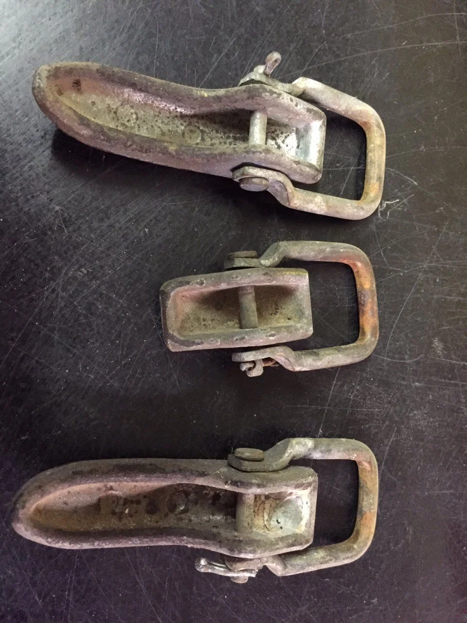 45 roof latches 1.webp