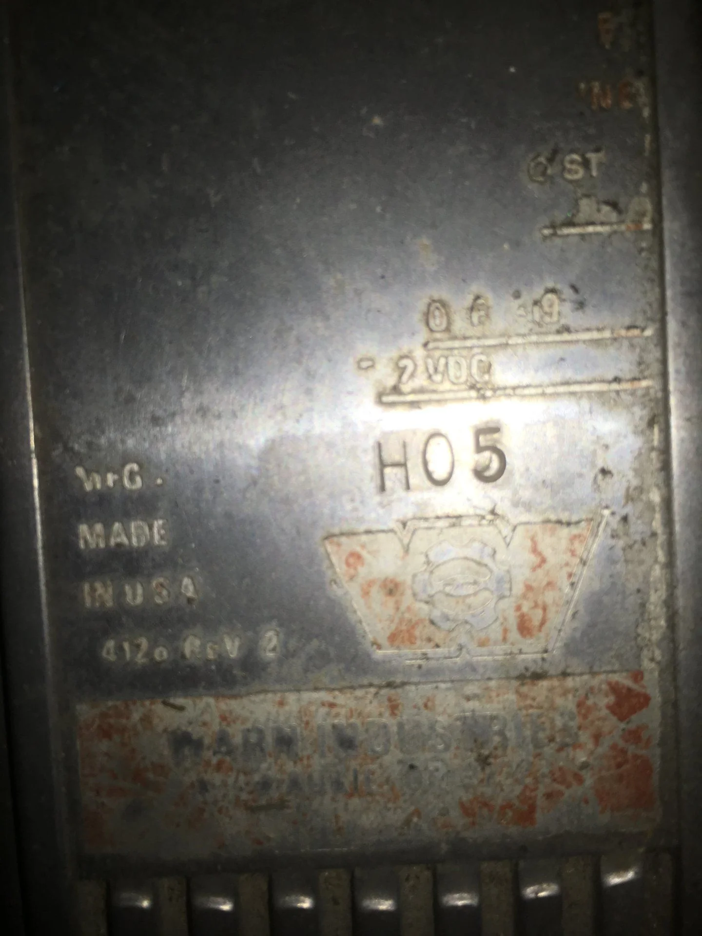 1918421