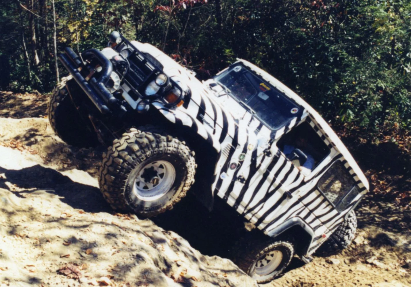 4th car 1977 FJ40.webp