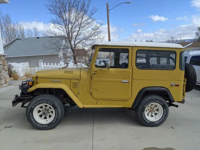 Green River, WY: 1975 FJ40