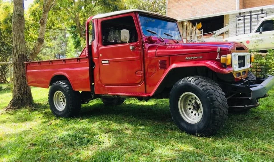 FJ45 Diesel not mine in Honduras.