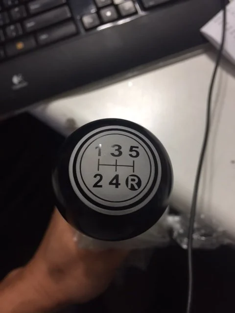 5speedknob.webp