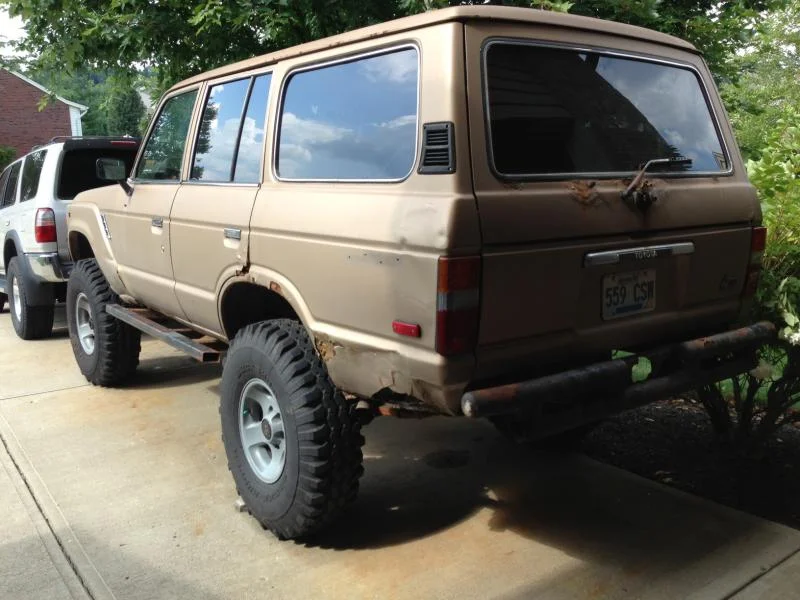 60-left-rear.webp