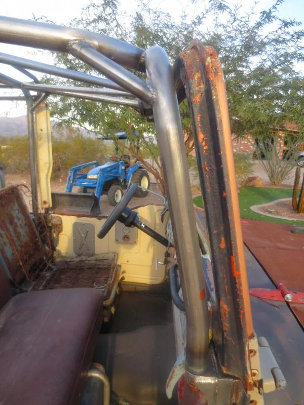 '63 roll cage 009.webp
