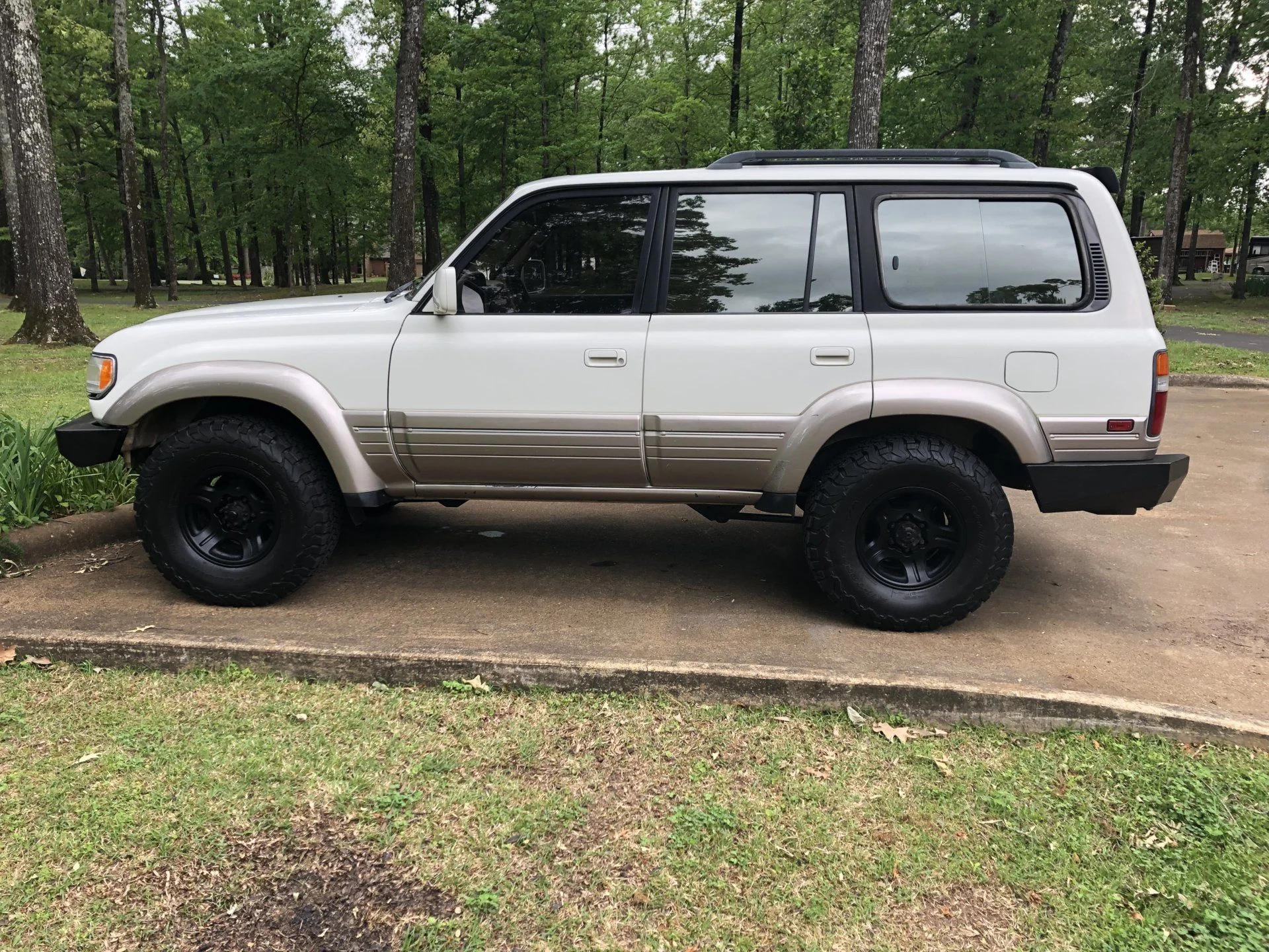 1996 lx450 factory lockers