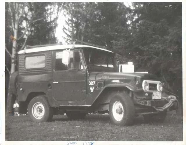 66landcruiser327chev.webp