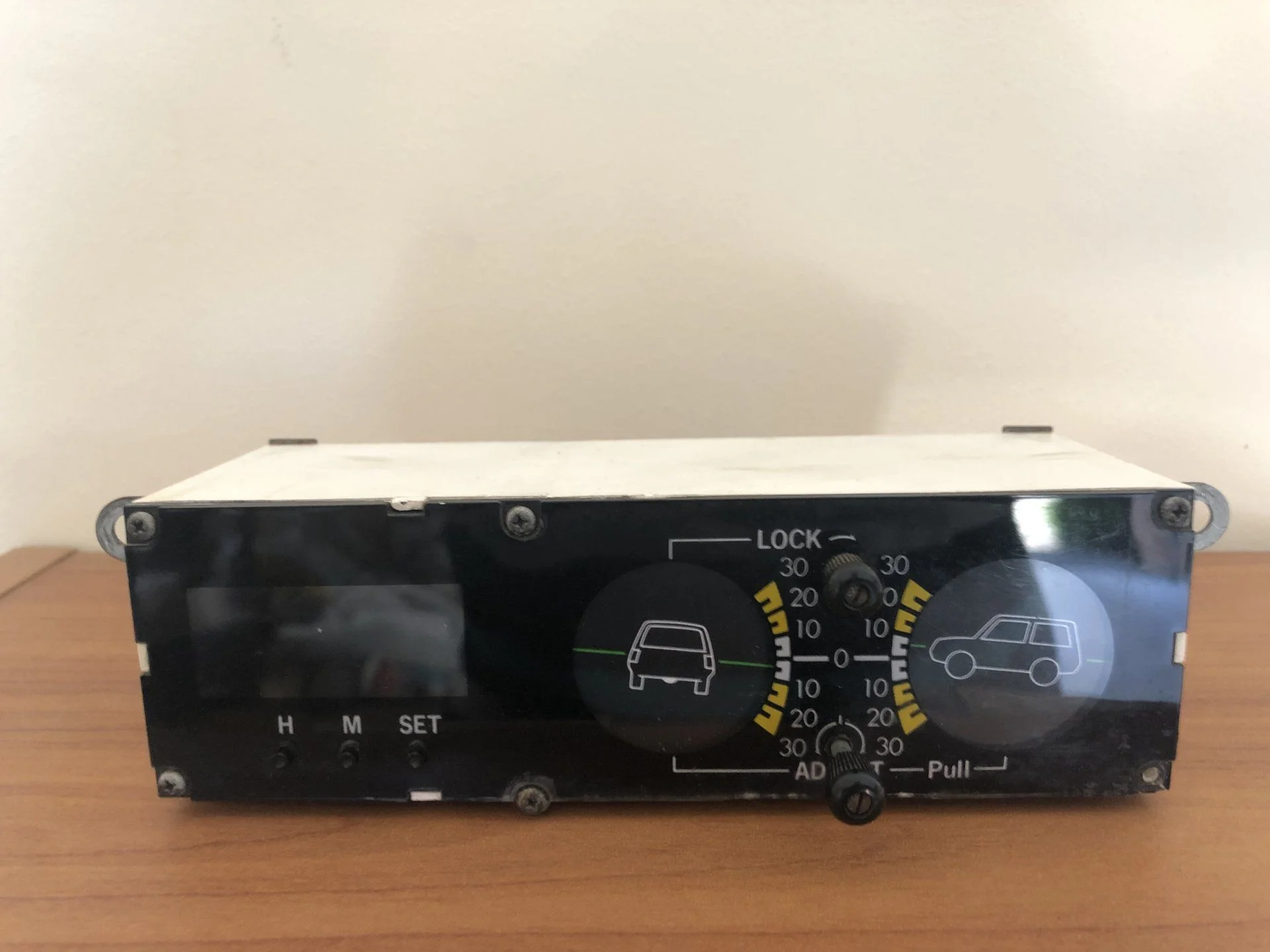 SOLD - FJ60 inclinometer/clock | IH8MUD.com Forum | Toyota, Lexus & Off ...