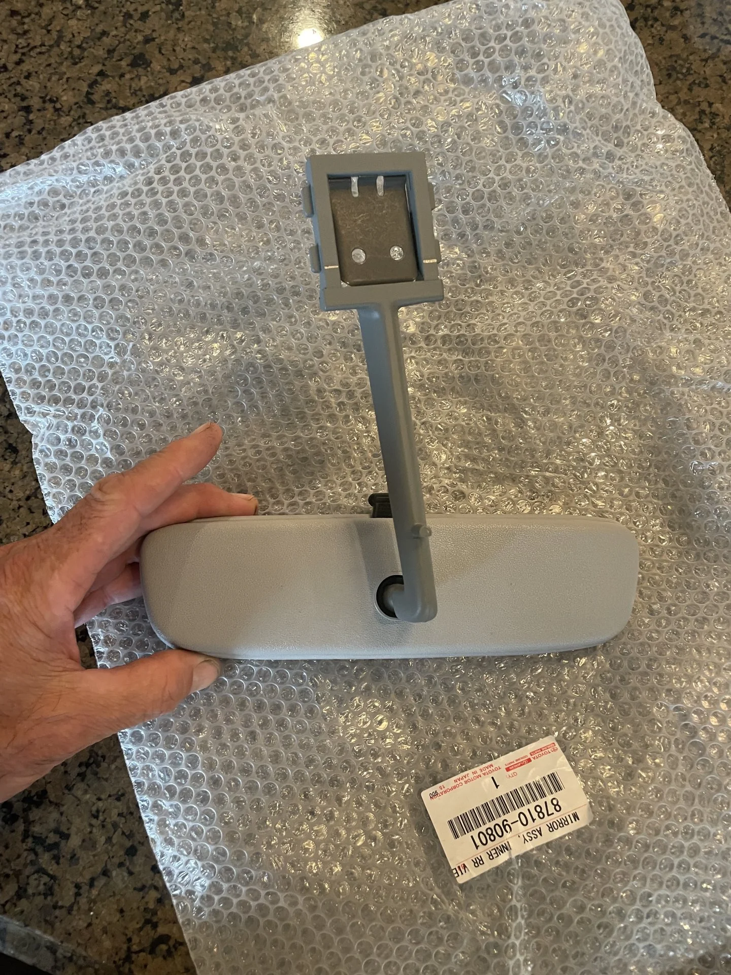 For Sale New OEM rear view mirrors 8781090801 187784 40 series