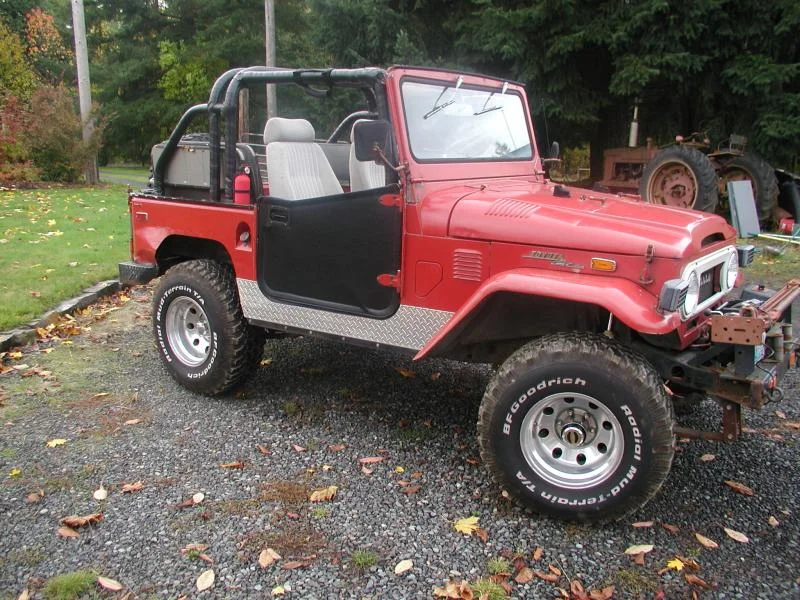 72 FJ front left.webp