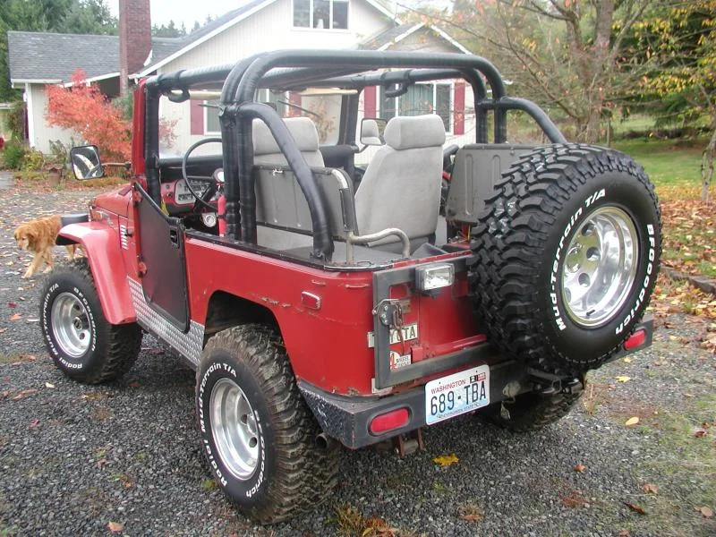 72 FJ rear.webp