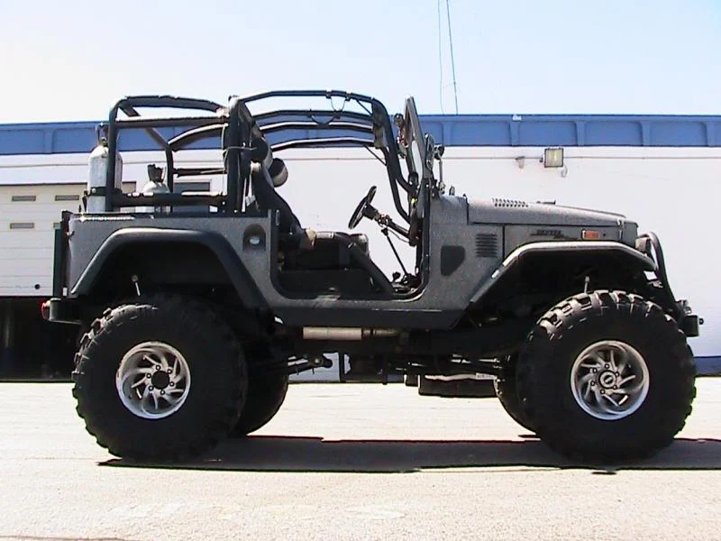 72 FJ40 (4).jpg