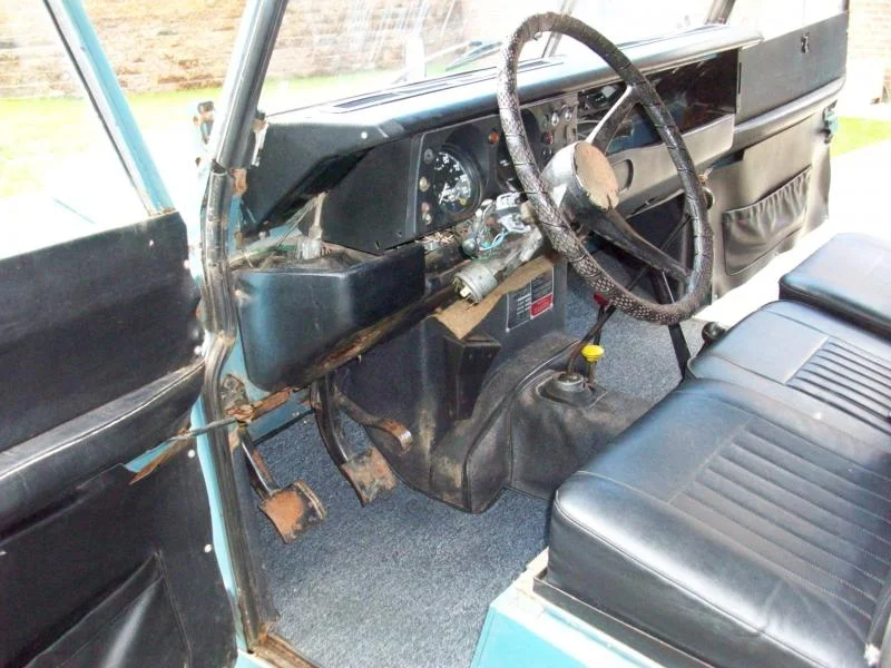 '73 Rover 109 (12).webp