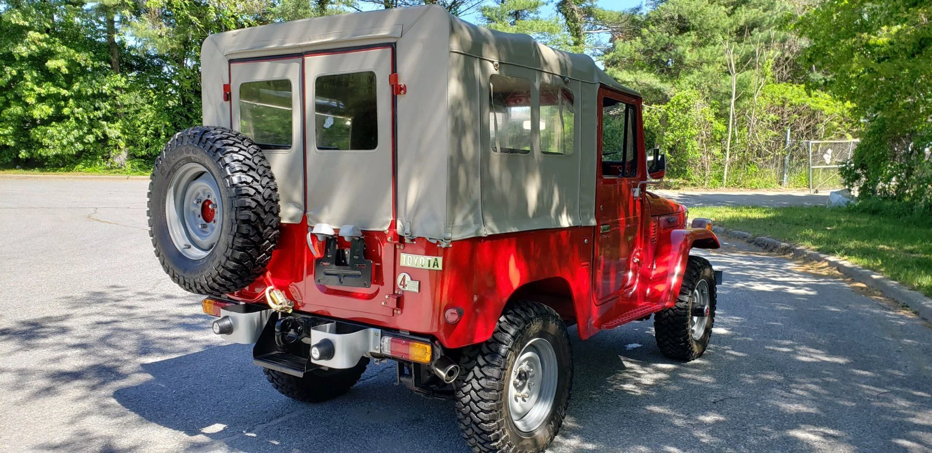 76 FJ40 3.jpeg