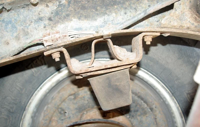 76FJ40_17.webp