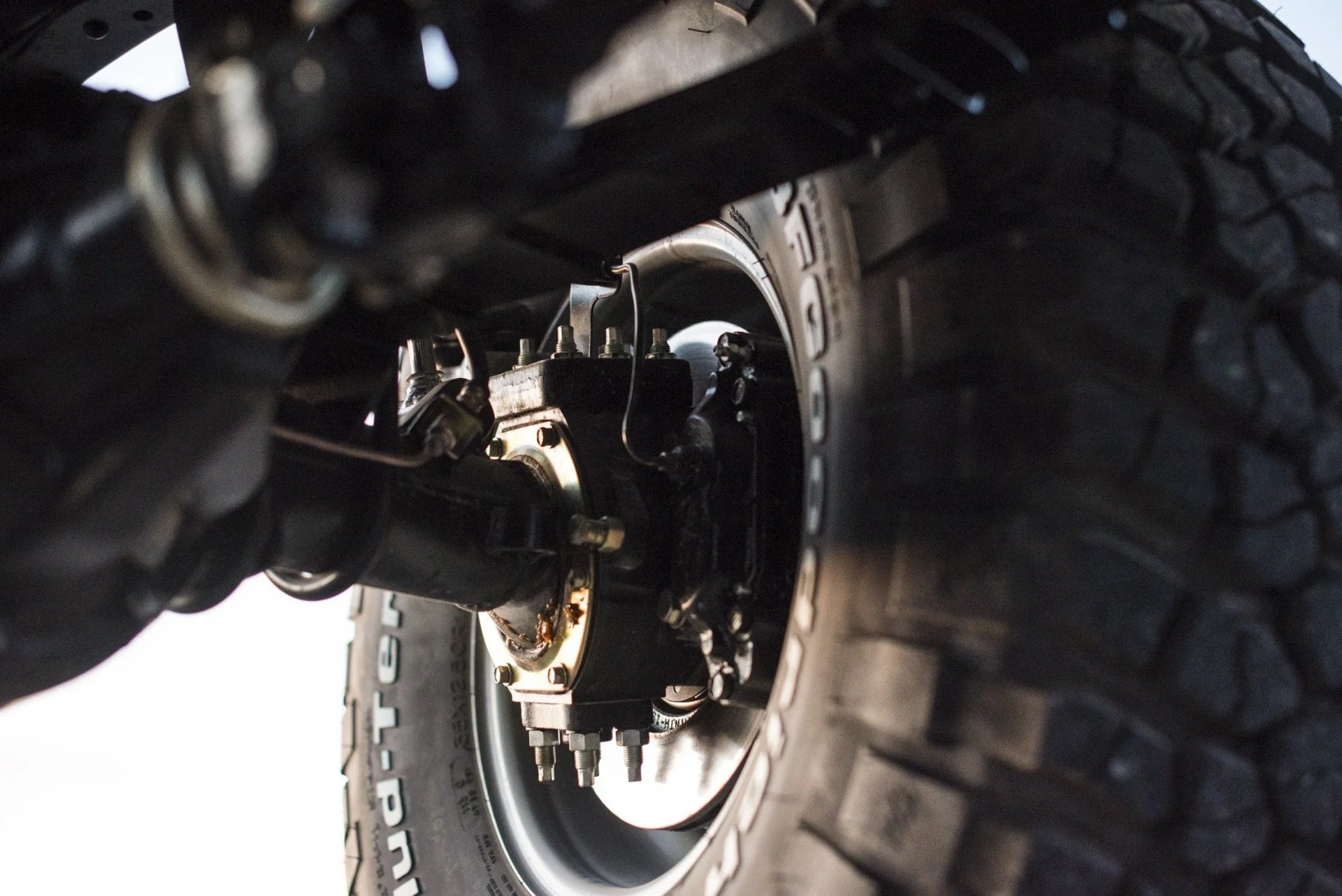 77-FJ40-details-exterior-104-min.jpg
