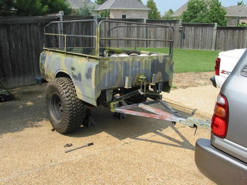 78 Hilux on 35_3 Red.webp