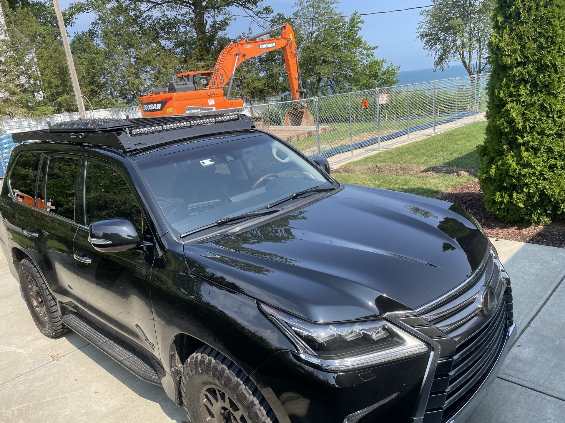 200 and LX 570 Roof Rack Photos or Options Page 7 IH8MUD Forum