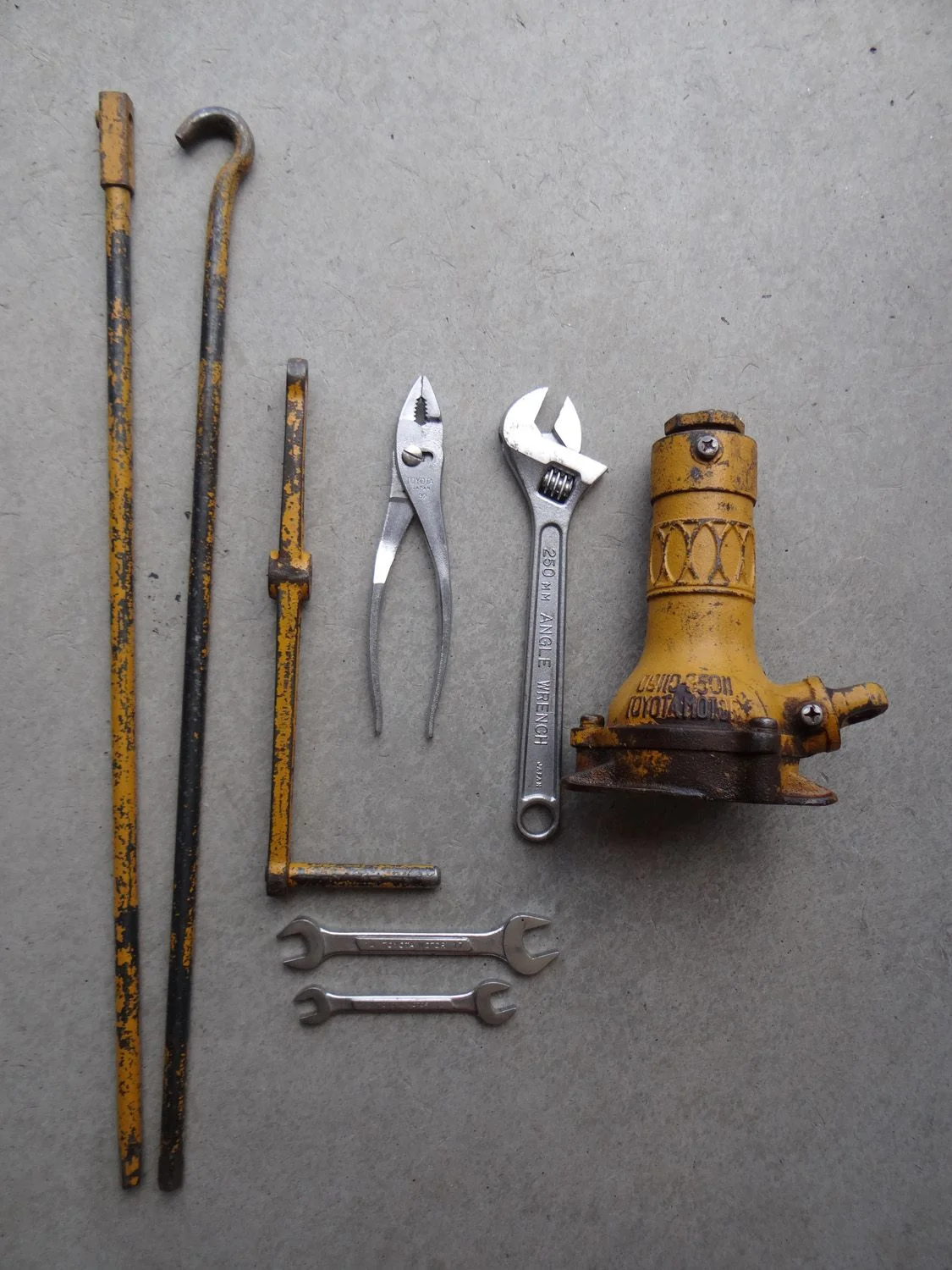 78FJ40 Tools.webp