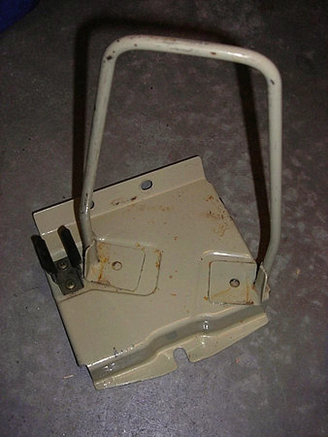 79-84-clip-l-jpg.1014876