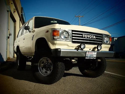 1983 Toyota Landcruiser FJ60 - $4000 (Cap Hill / Seattle)