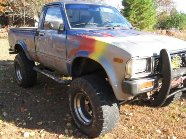 83 Toyota 001.webp