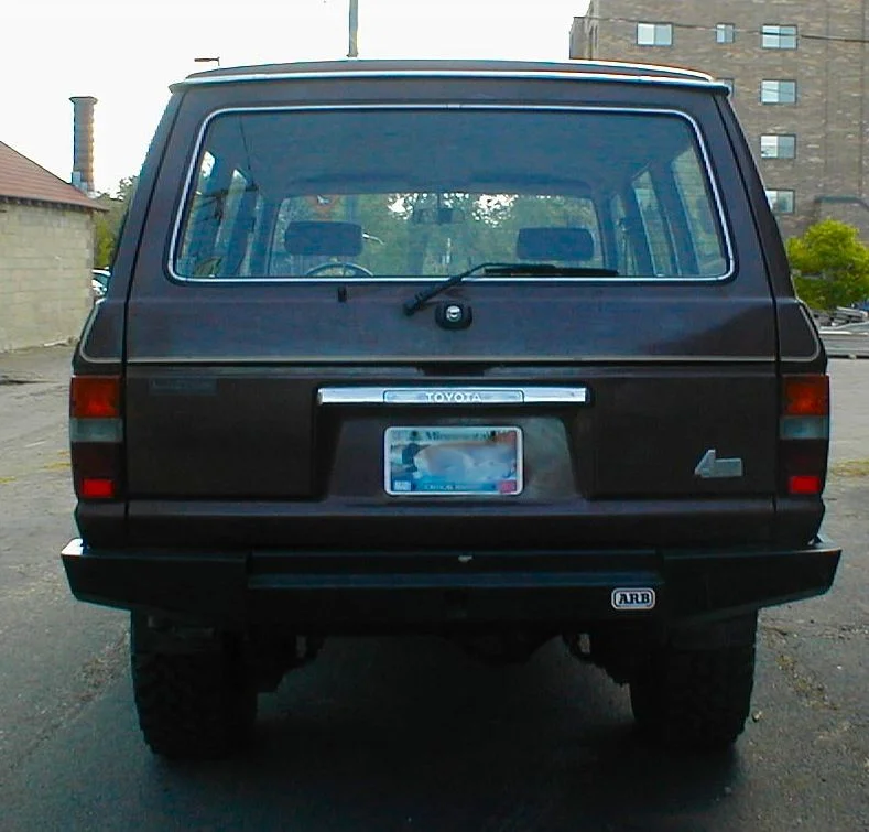 84 FJ60 - Rear.webp