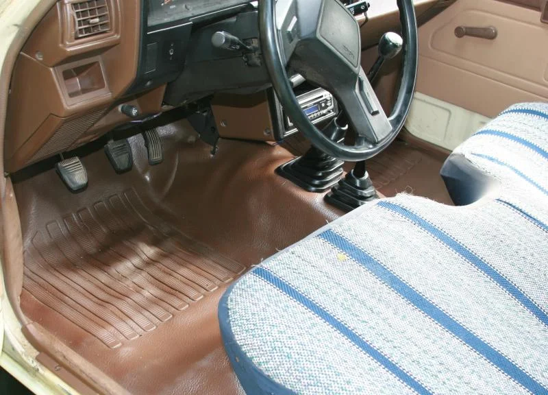 84 toyota diesel 005.webp