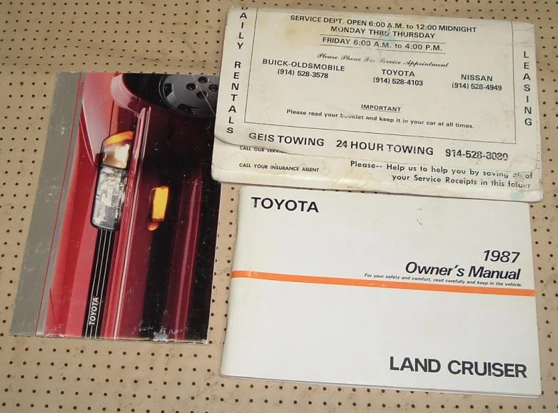 87 FJ60 owners manuals.webp