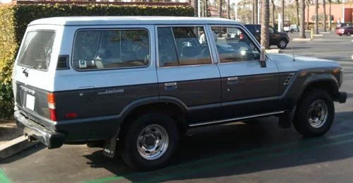 88 fj62-cali-cruiser.webp
