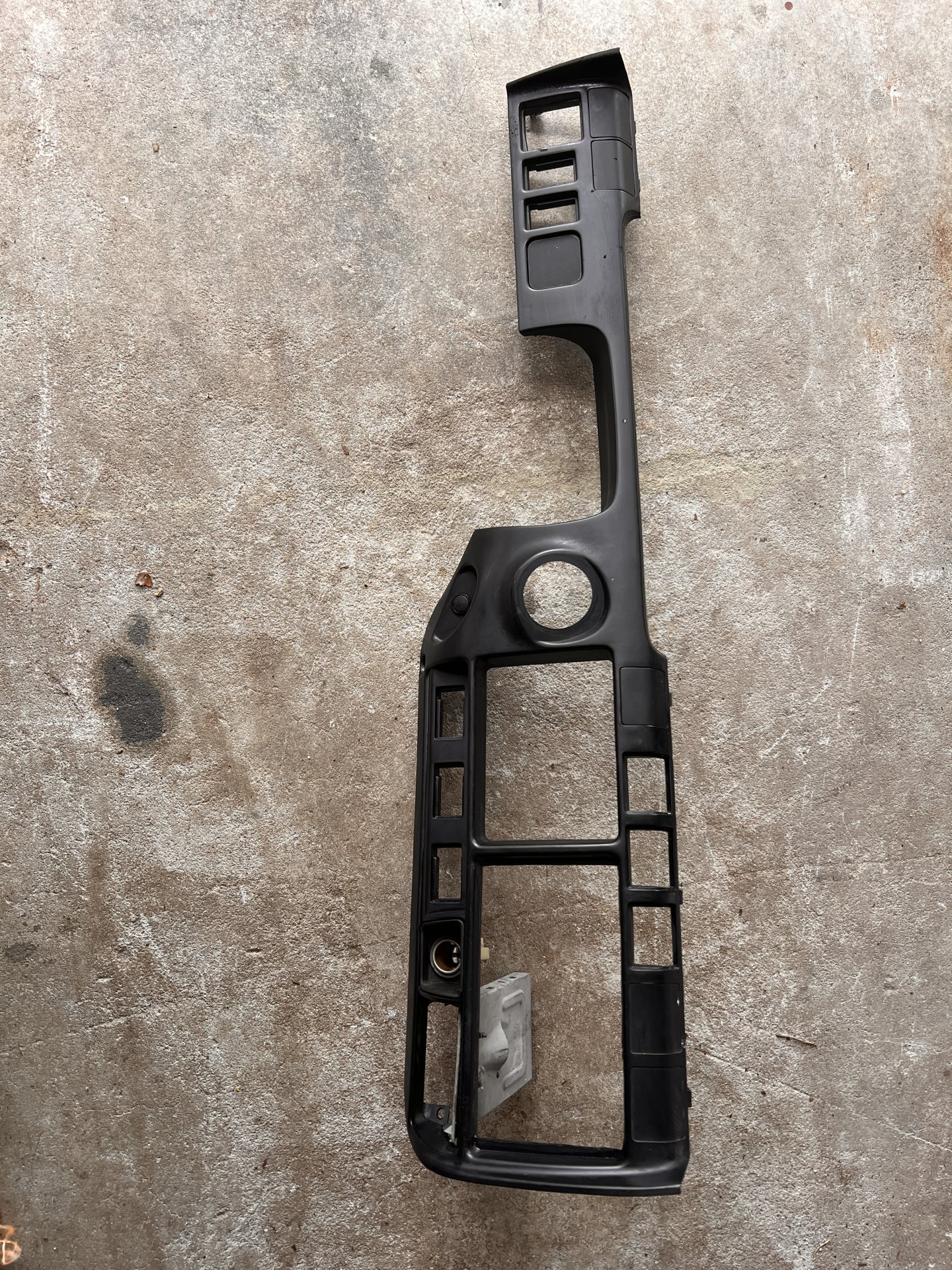 For Sale Instrument panel cluster plastic 80 IH8MUD Forum