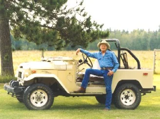 9-23-02%20Bob%20Feuer%20Jeep.webp
