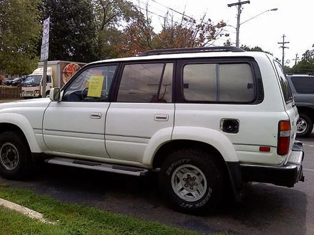 92 land cruiser 1.webp
