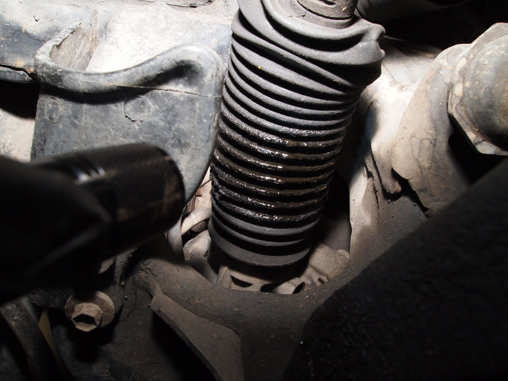 98 LX 300K PS boot.JPG